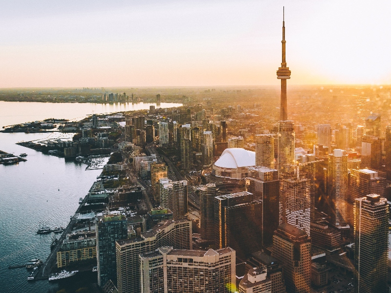Skyline picture of Toronto and CN Tower