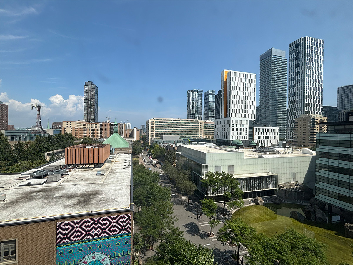 Toronto Metropolitan University campus’ Gould street on a bright clear day.
