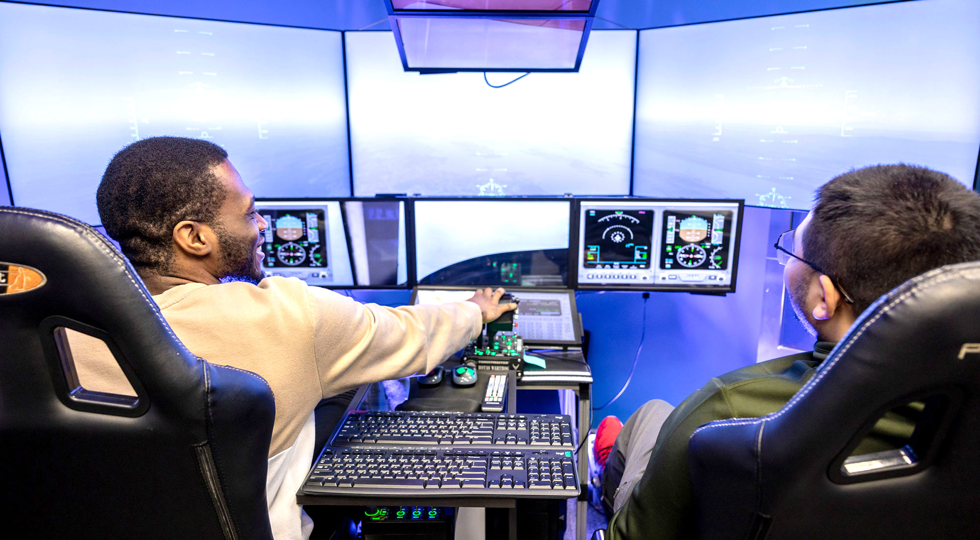 Students in Flight Simulator