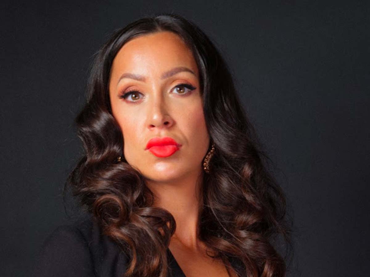 Jennifer Stojkovic, Business Management ’13