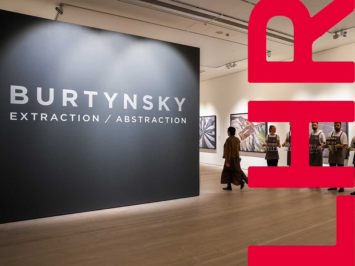 Alumni Event in the UK; London Reception for Alumni and Friends In Celebration of Canadian photographer Edward Burtynsky