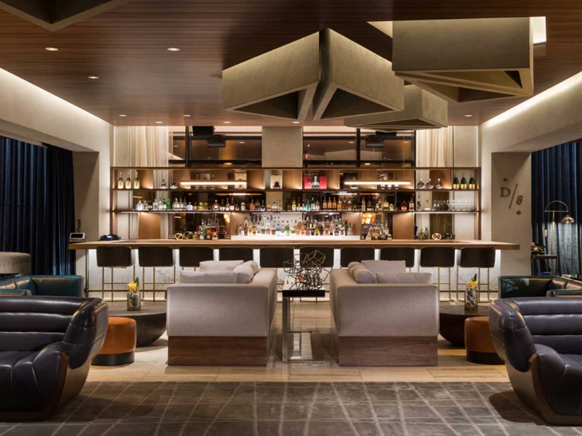 D/6 Bar and Lounge