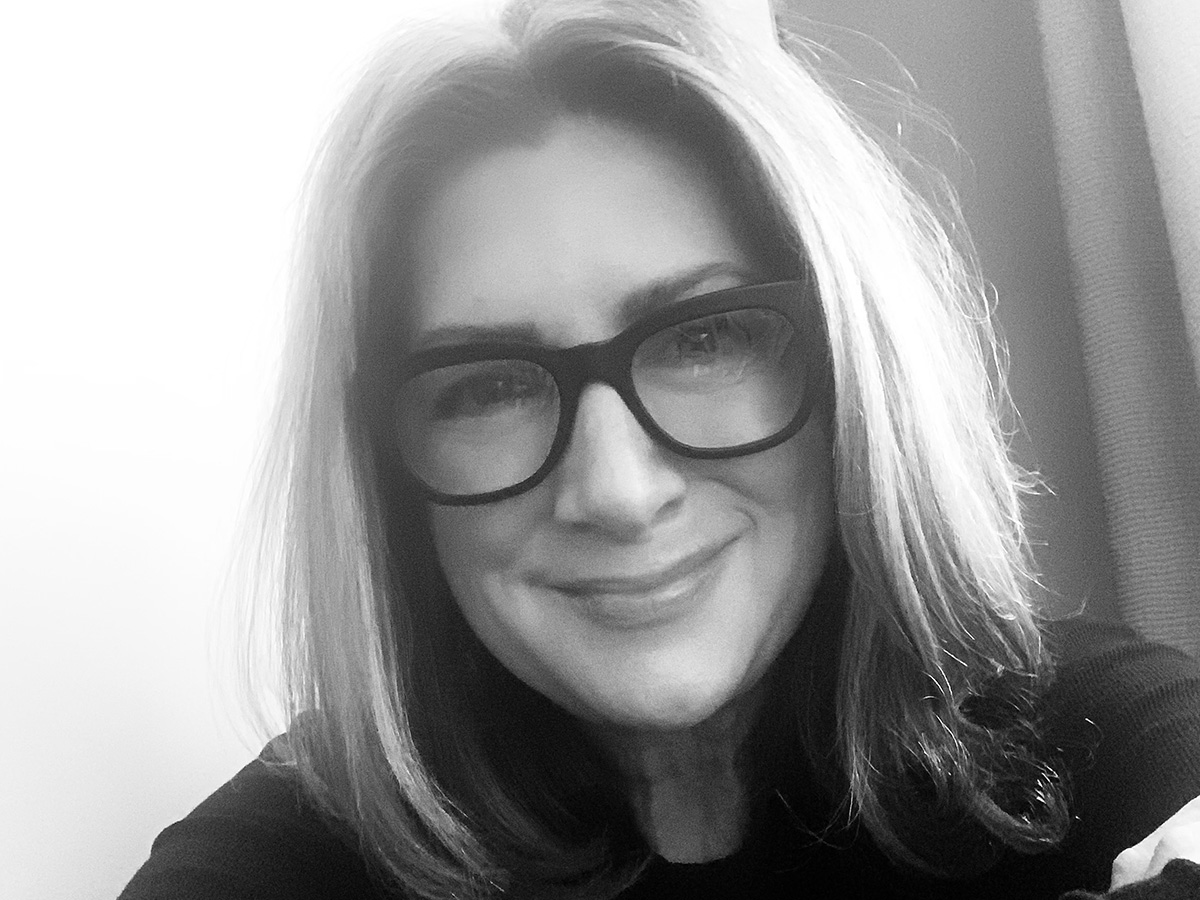 Suzanne Heft, Co-Editor, A Perfect Offering