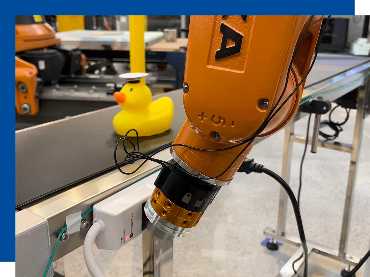 Yusuf Shamma’s New Media capstone project, Perpetual Operation System – Rubber Duck