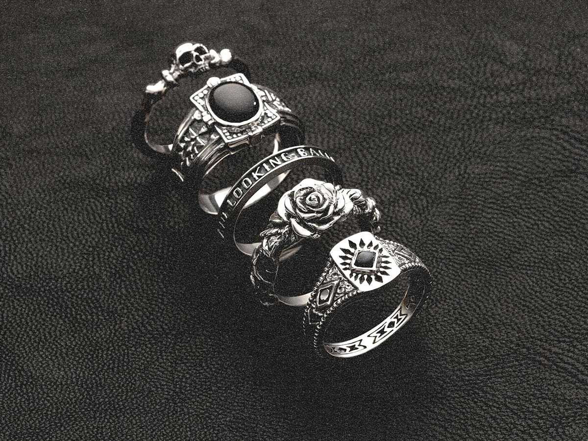 A stack of five rings.