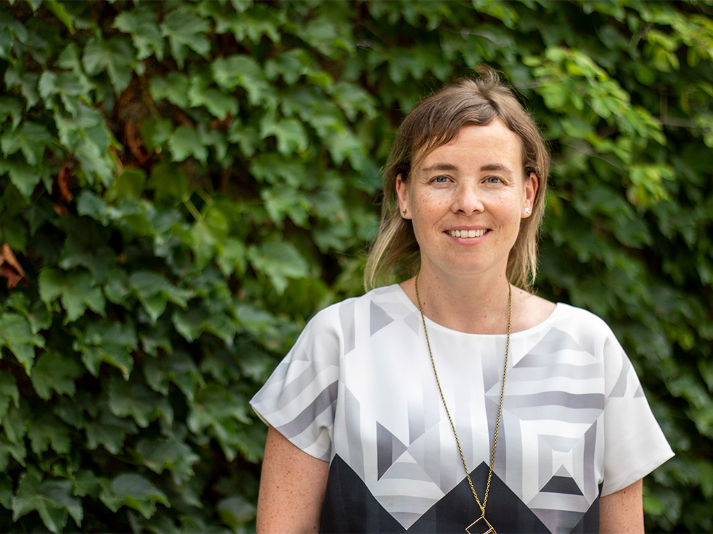 Assistant Professor Terri Peters Awarded 2023 AVP International&#39;s Global Learning Award