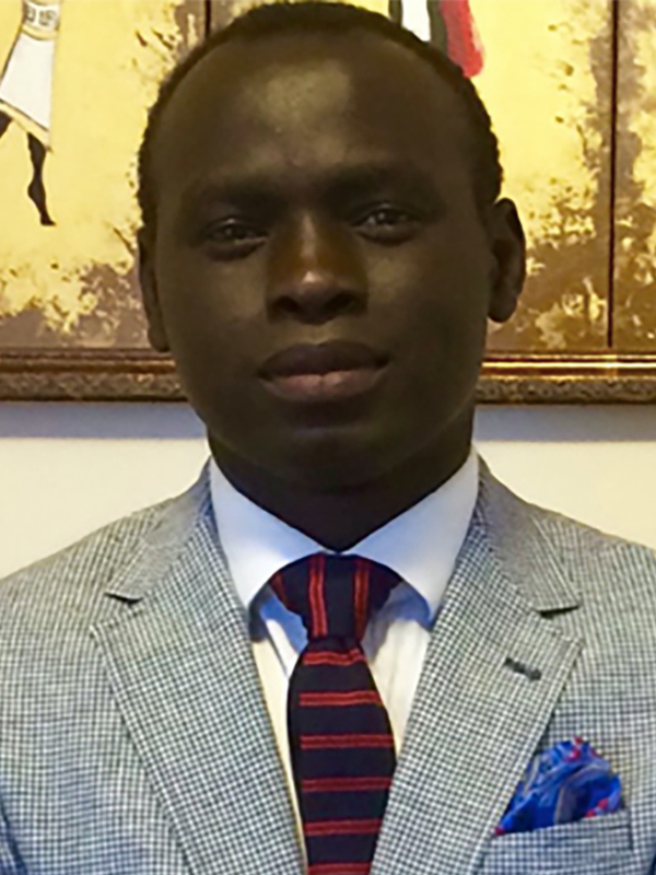 Dr Daniel Tut