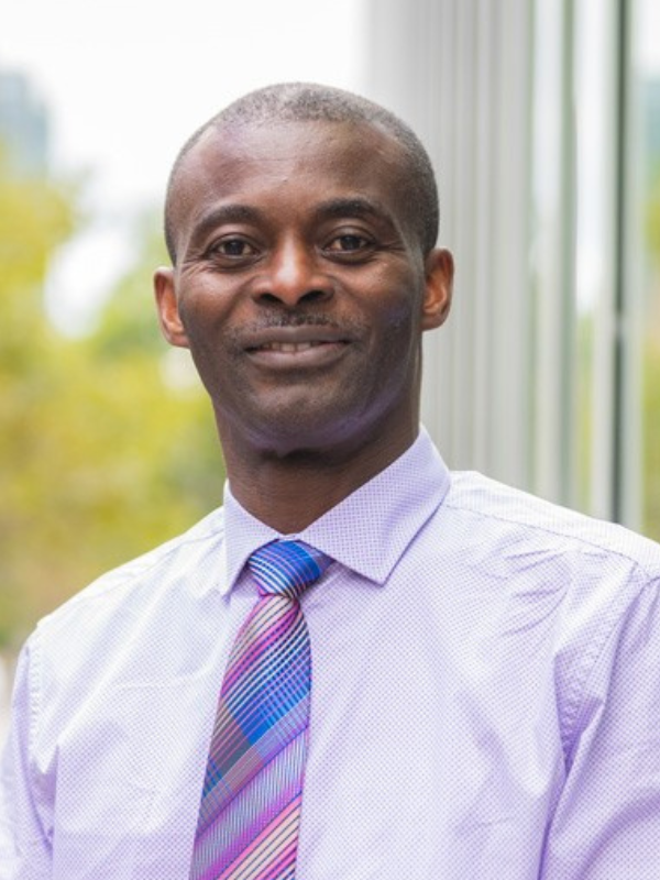 Dr Francis Duah
