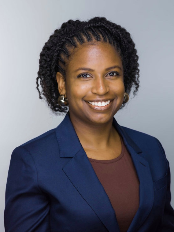 Dr Janelle Brady