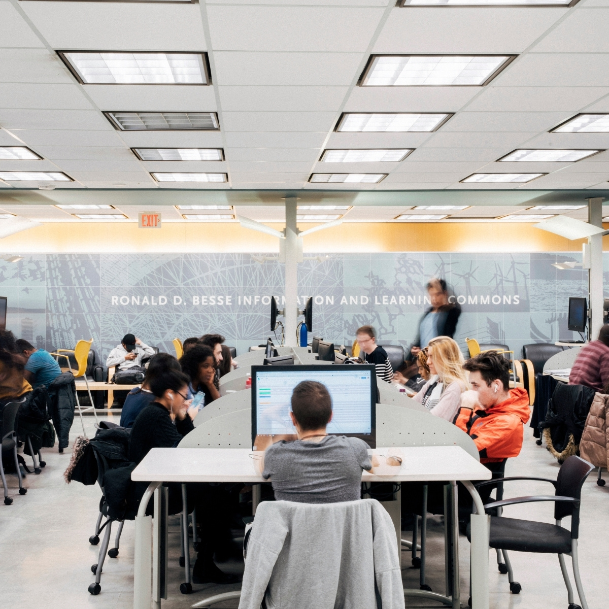 Game studies researchers think there is a lot to learn from teaching migrants about videogames - workshopping-confidence-1