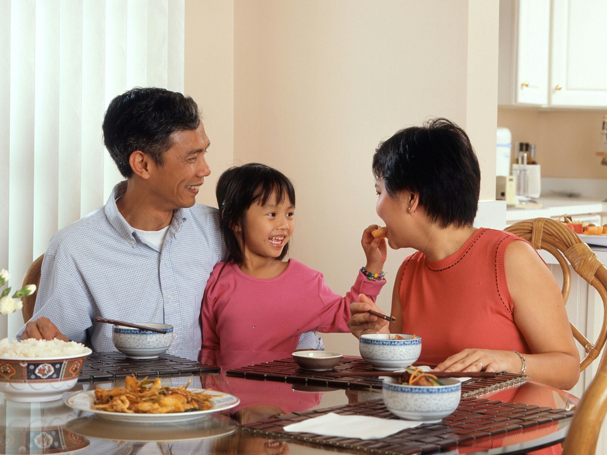 Co-Designing Digital Tools for Asian Migrant Parents