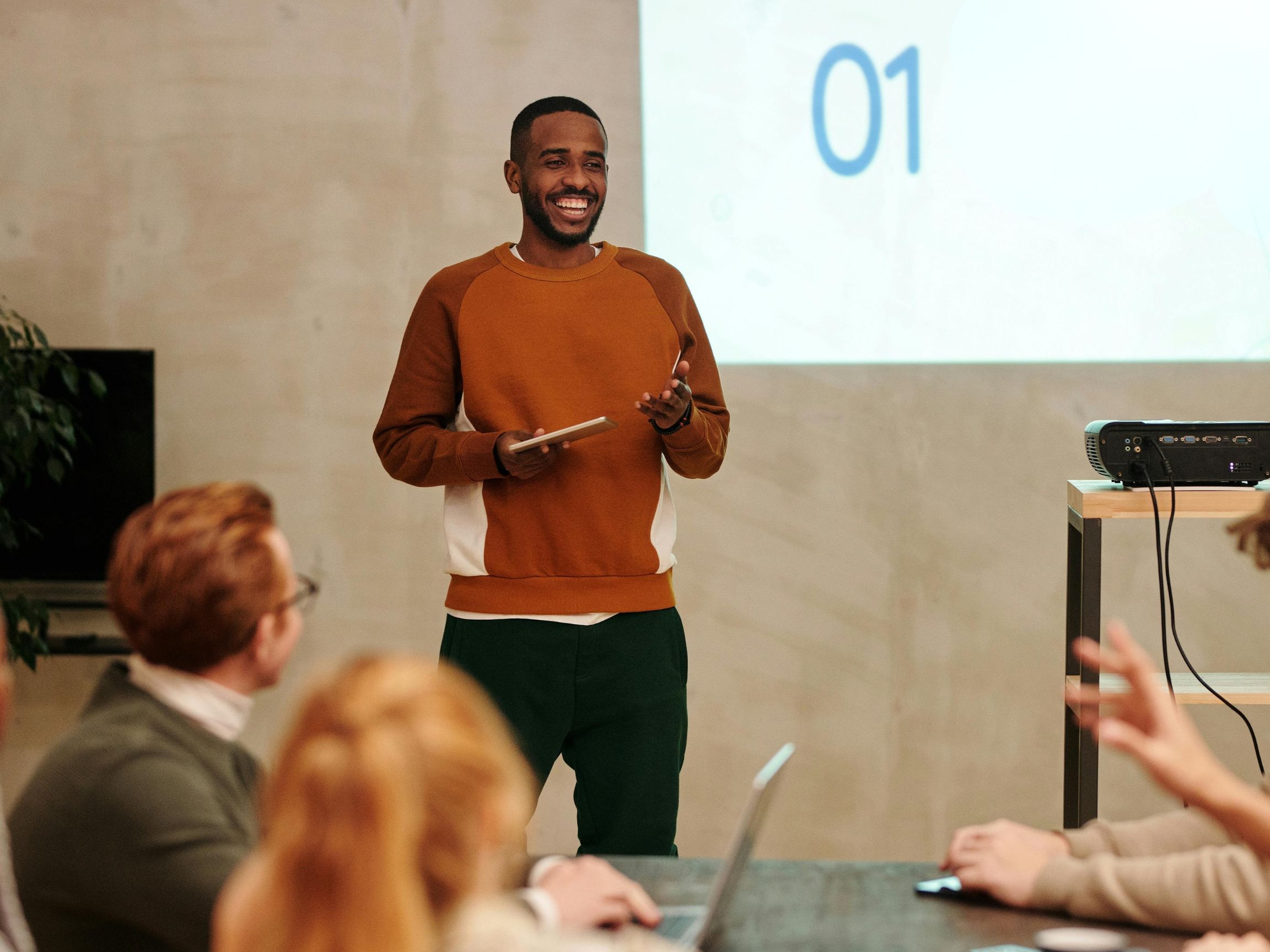 The Use of Advanced Digital Technologies for Job Search by Newcomers