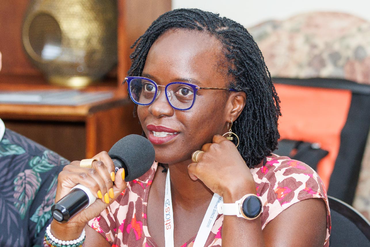 ~ai-b6a8b8f6-d23a-4e10-8712-1d06143998c4_