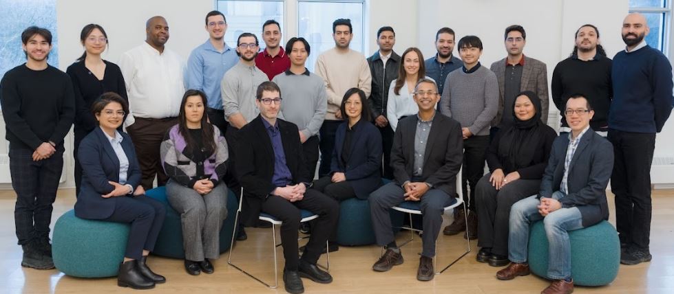 Group Photo of CUE and CEZ Researchers and Staff