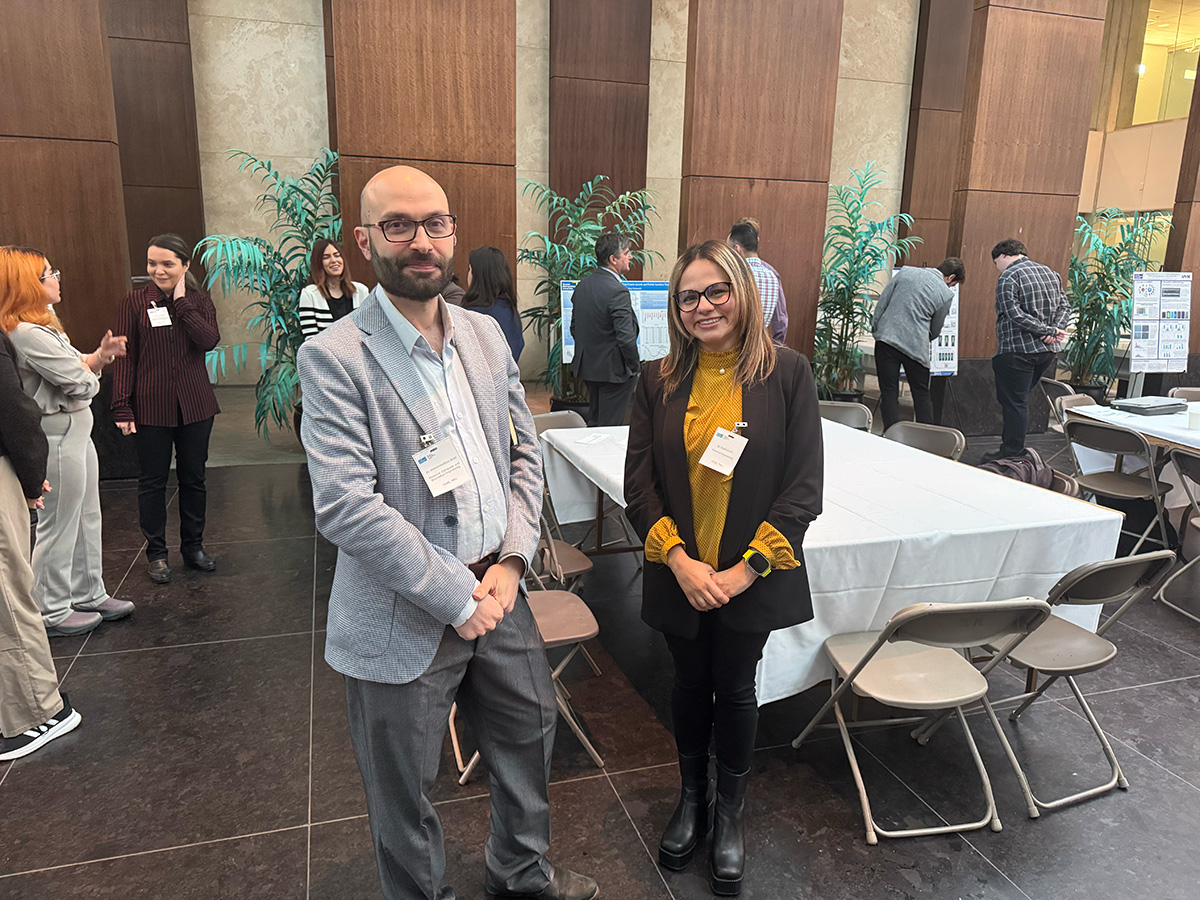 Professors Mohammadreza Arani and Hadis Zarrin.