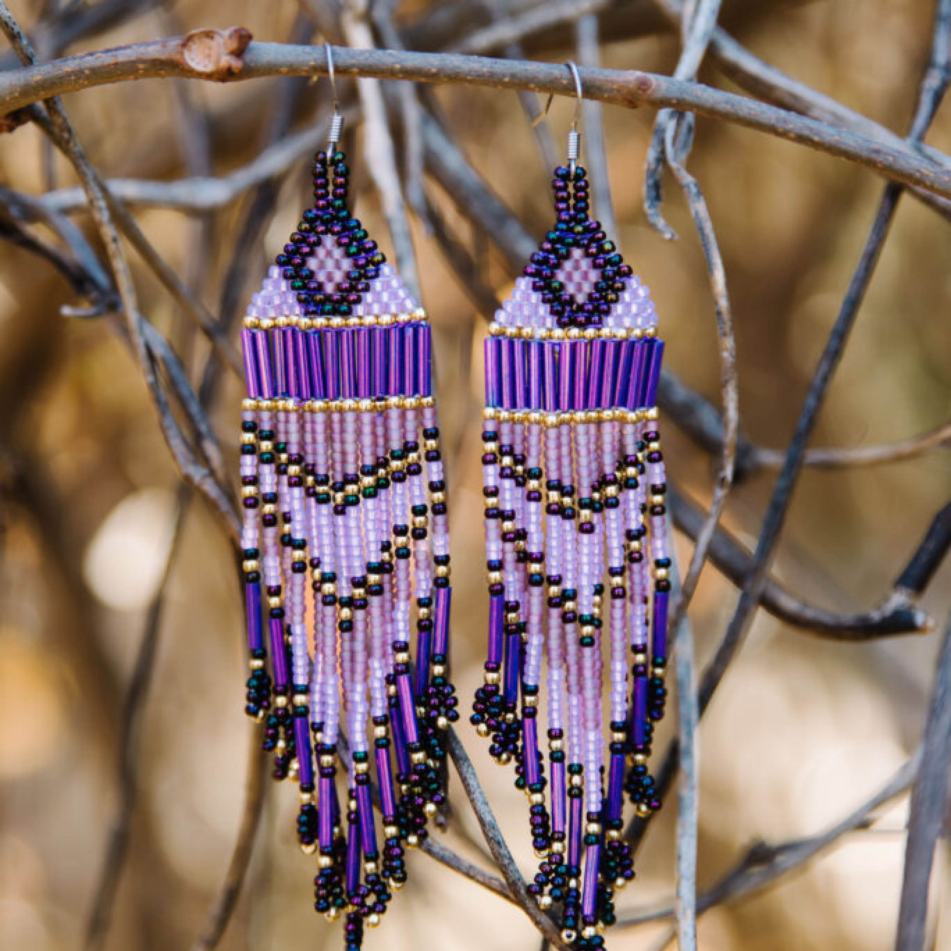 Raónraon Creations purple beaded earrings.