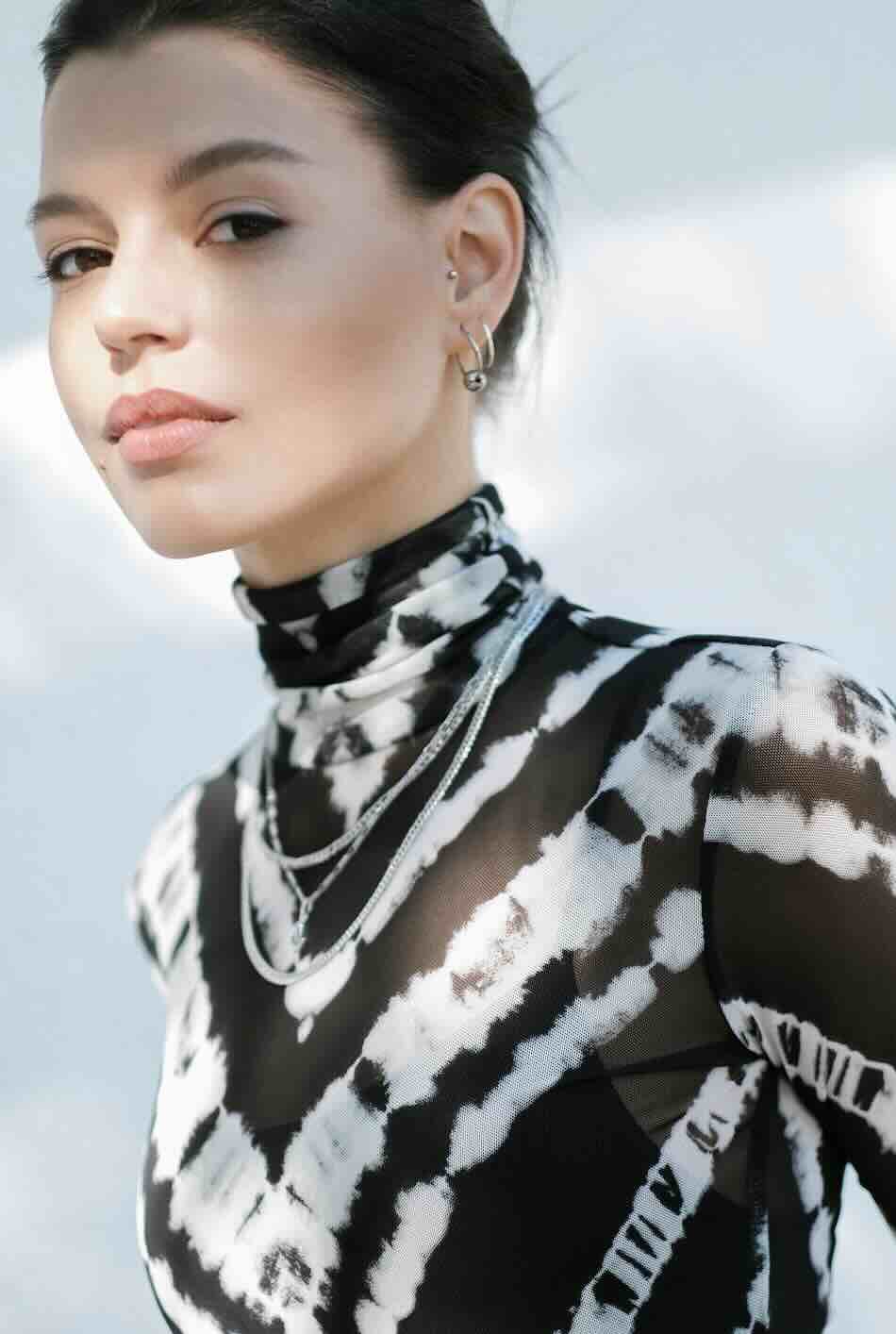 Caroline Levin headshot