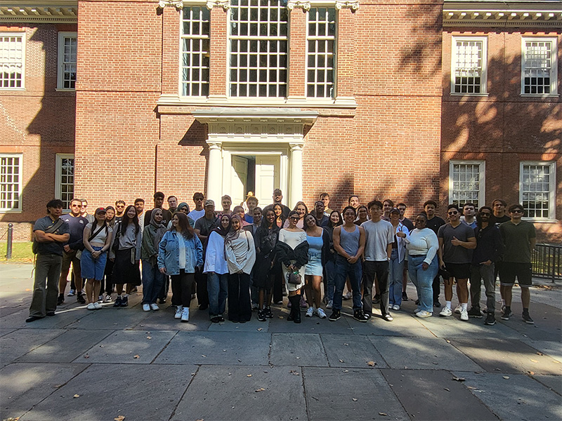 TMU Students in front of Philadelphia's Independence Hall