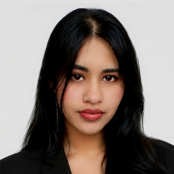 Sasha Au Yong headshot