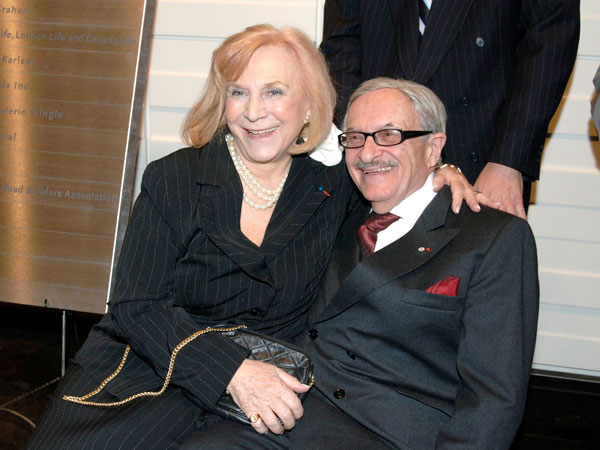 Helen and George Vari at the opening of the George Vari Engineering and Computing Centre in 2005.