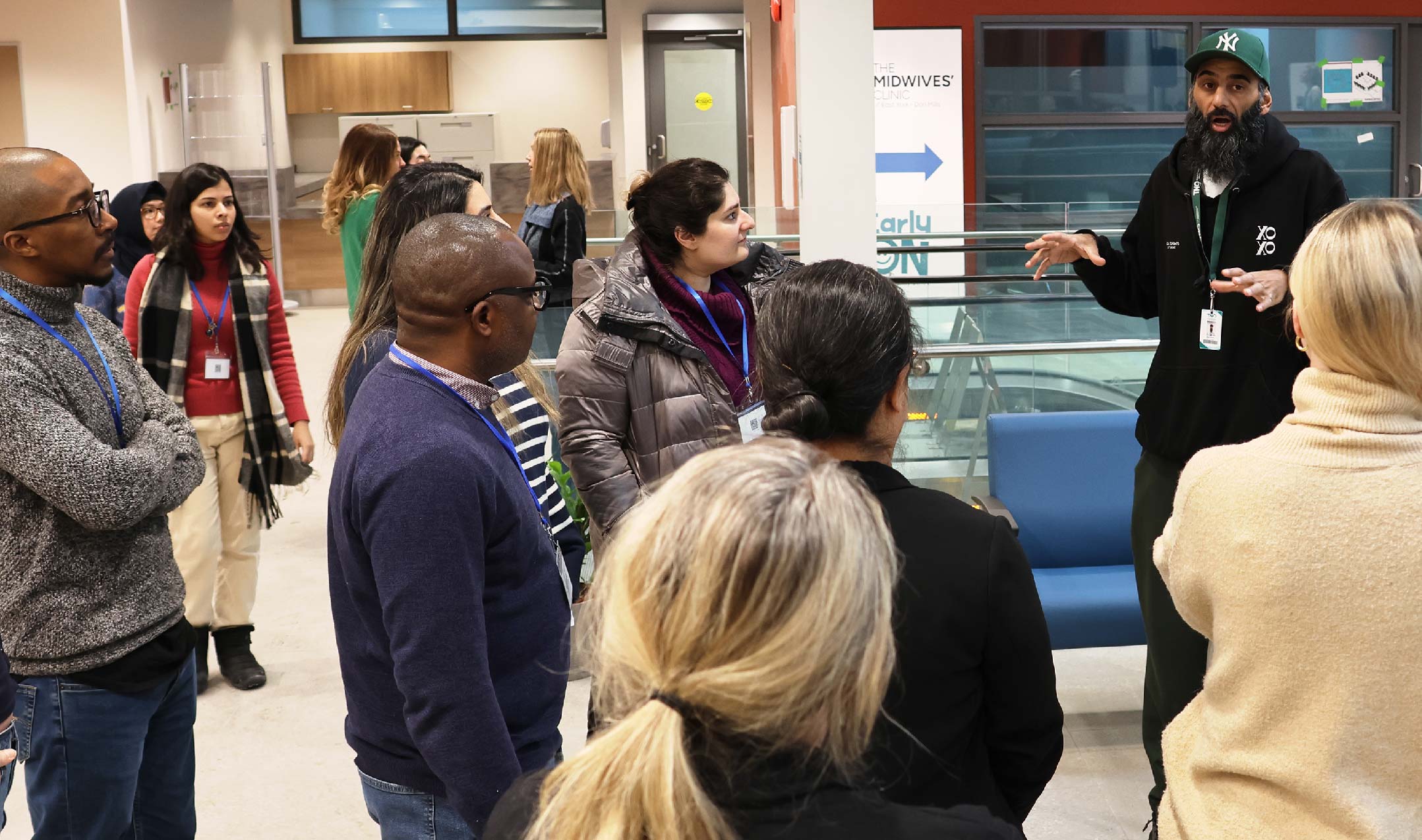 Students visit The Neigbourhood Organization