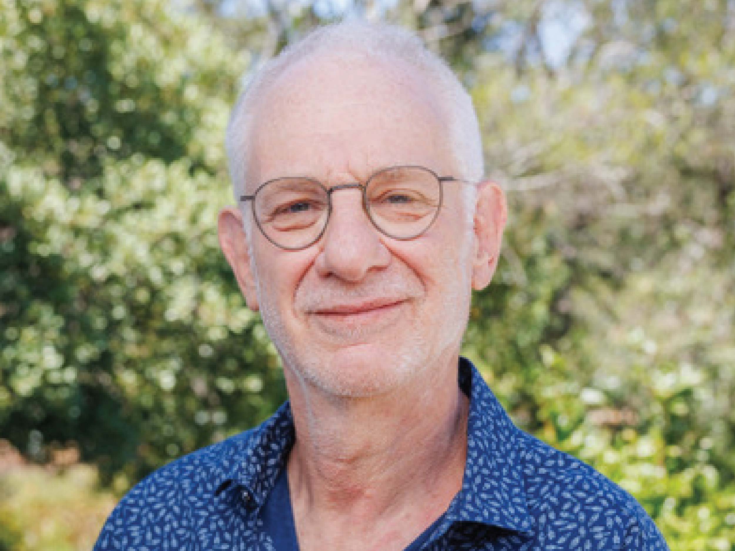 Portrait of Stephen Gelb