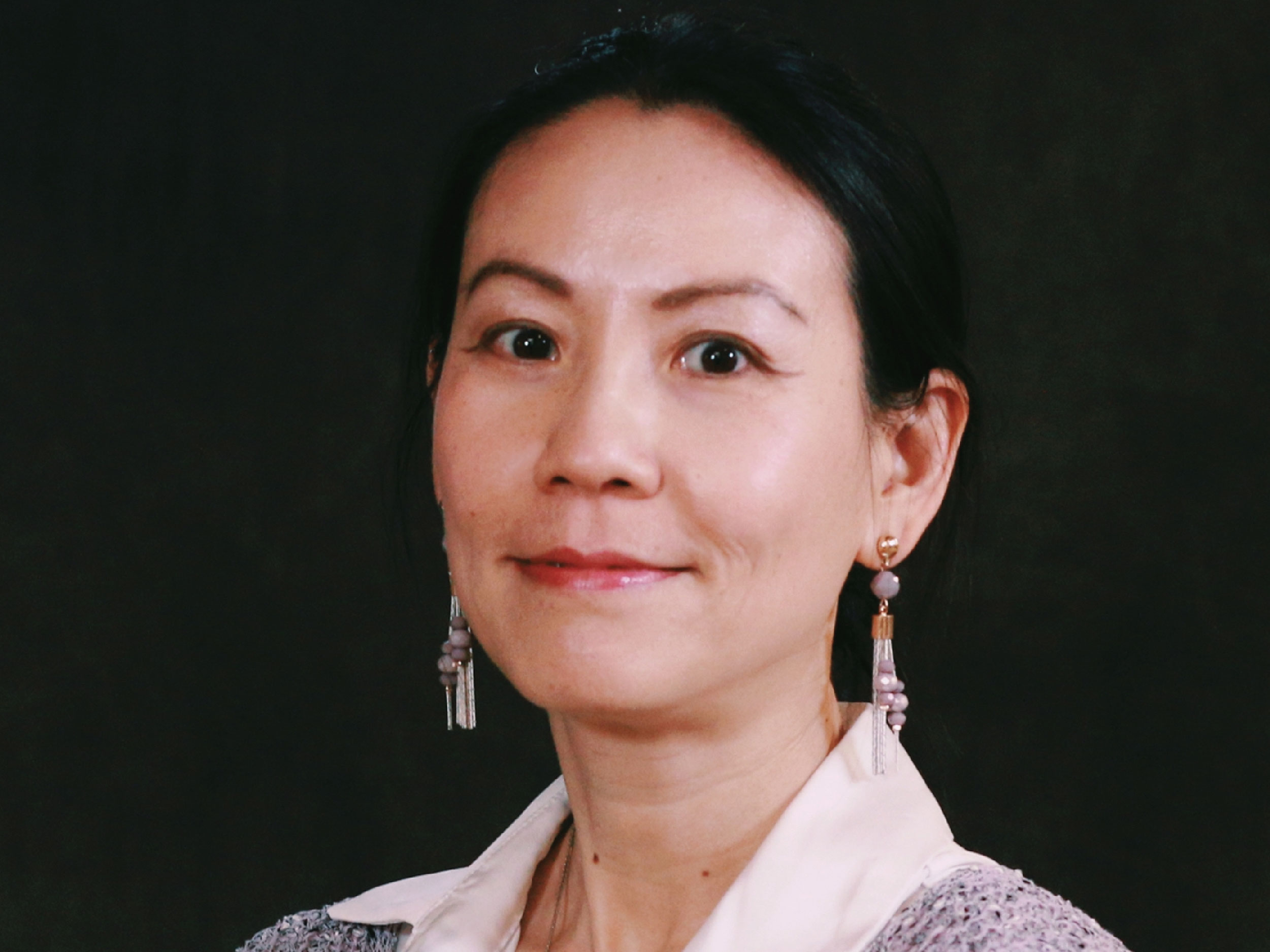 Portrait of Zhixi Zhuang