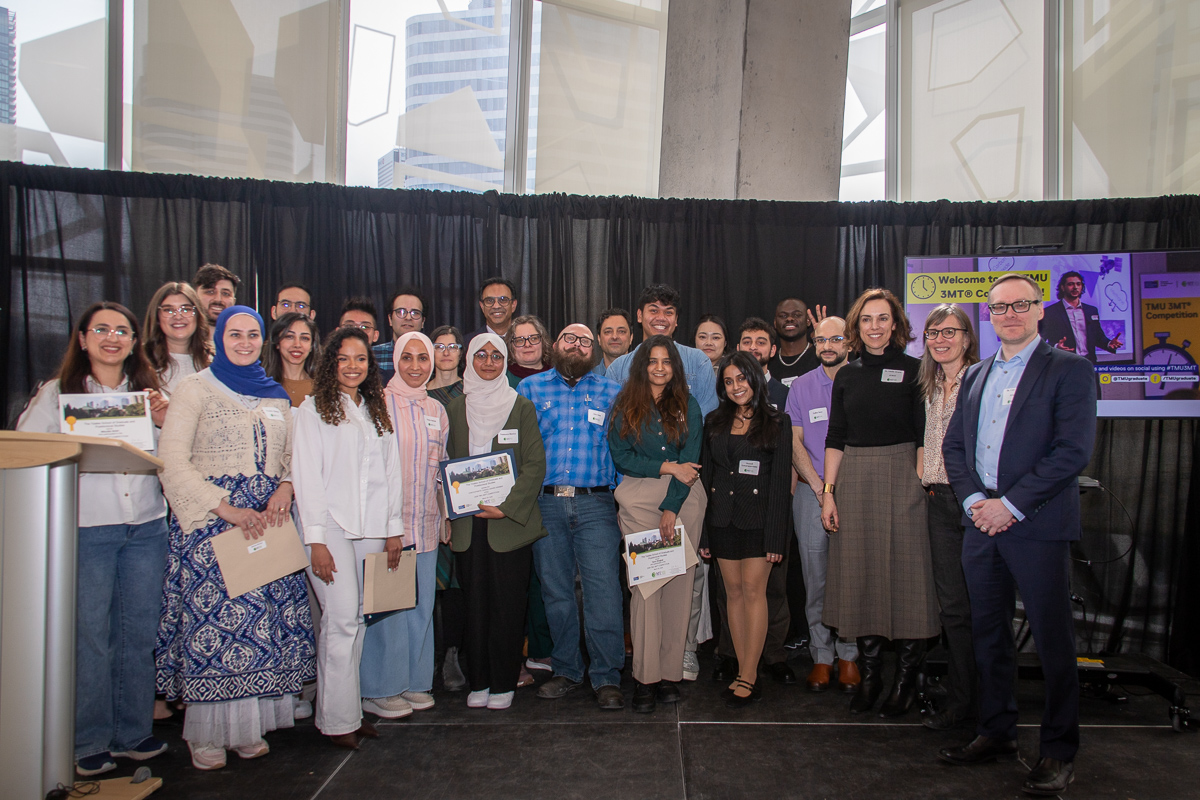 3MT participants onstage at SLC