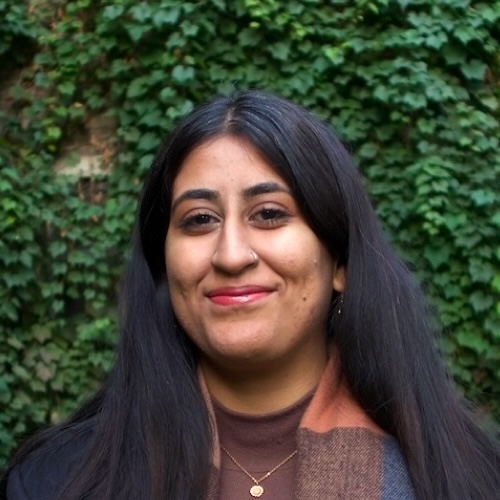 Student Headshot - Fatima