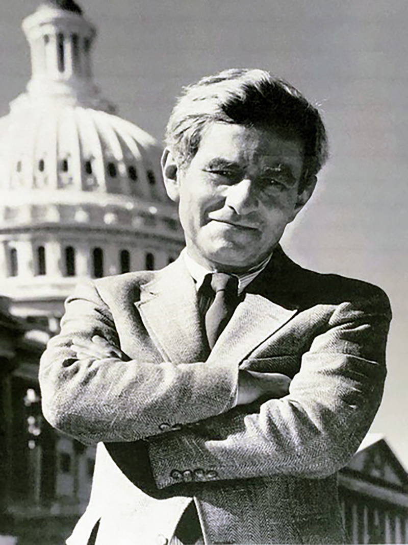 Joe Schlesinger in front of the US Capitol building. 