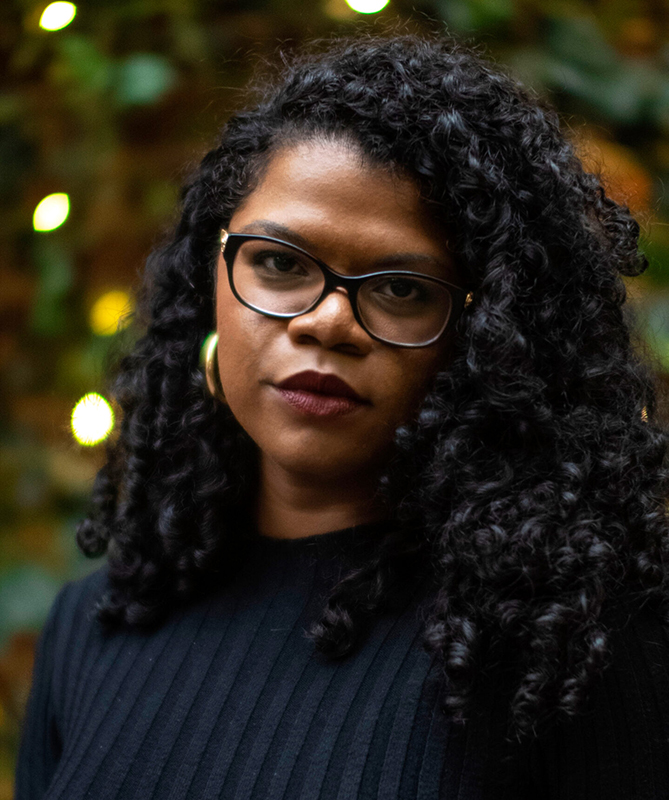 Recipient of Ryerson's Viola Desmond Award for alumna, Eternity Martis.