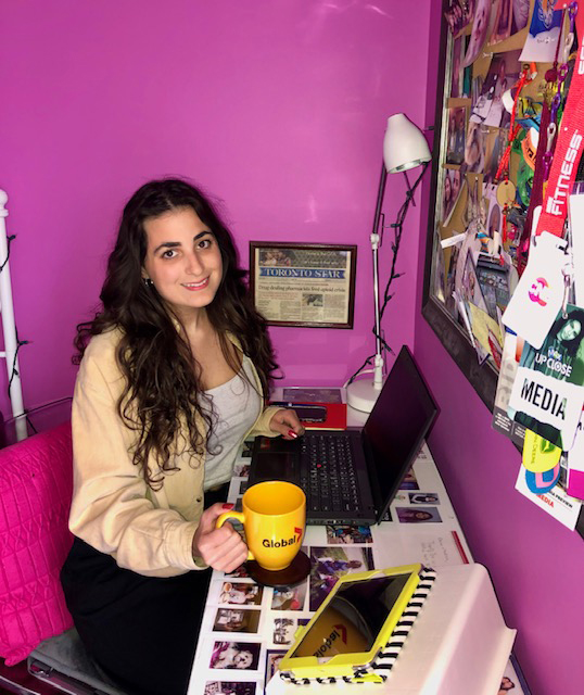 Chelsea Lecce in her home setup (Chelsea Lecce).