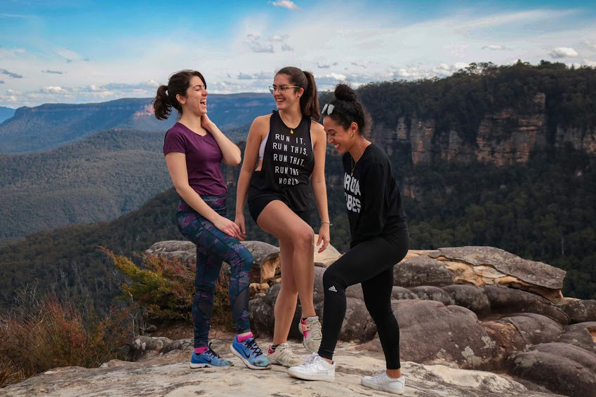Exchange students in the Blue Mountains