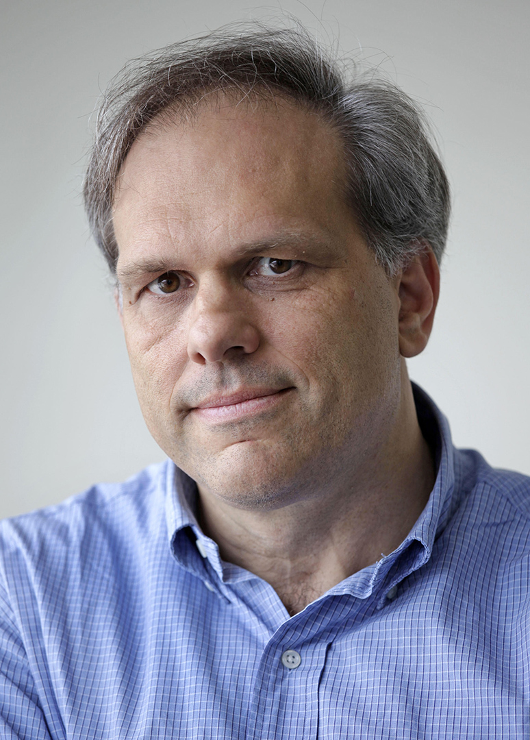 Head shot of Ivan Semeniuk.