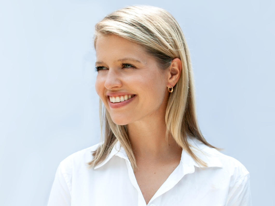 Headshot of Laura Hensley.