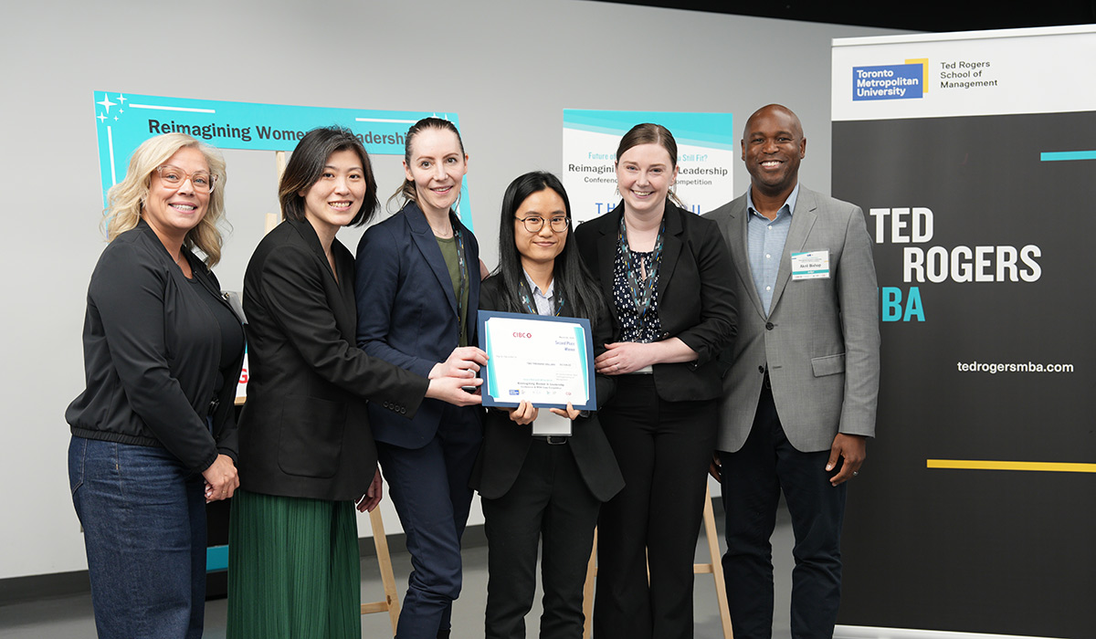 participants and contestants of the 2025 MBA Case Competition