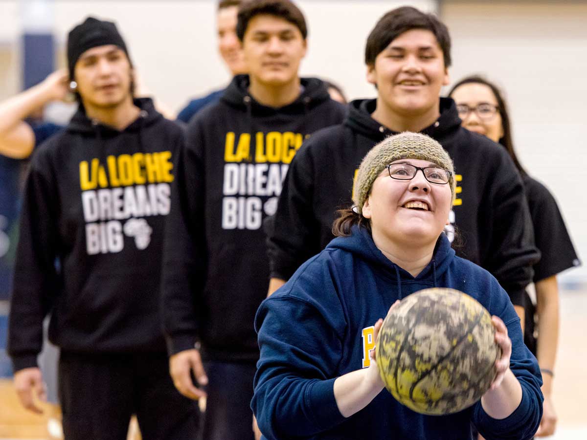 Students lined up to shoot hoops