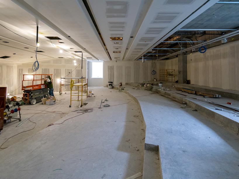 A multidisciplinary creative space in the basement
