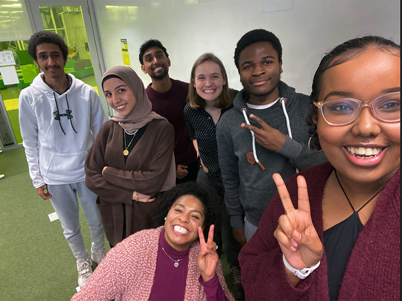 Staff from TMU and Pathways to Education alongside TMU tutors.