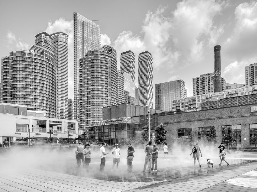 Toronto Waterfront photo exhibition captures 40 years of change