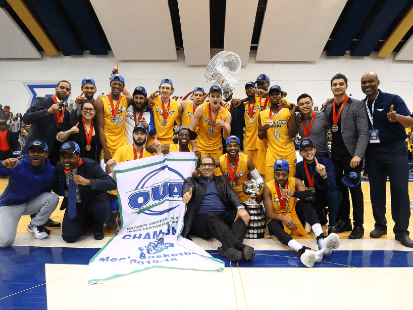 Group shot of the men’s basketball team.