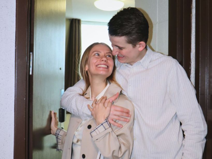 Monday August 3 web story - pulling-off-the-perfect-proposal-3