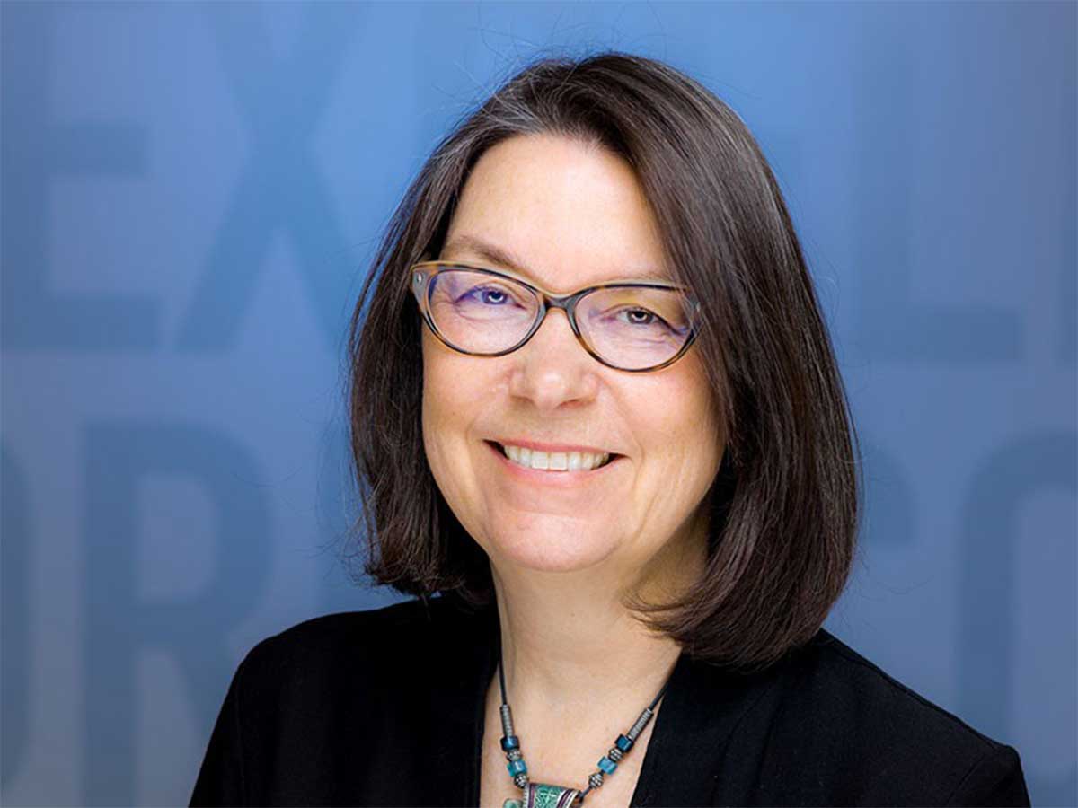 Dr. Jennifer Martin