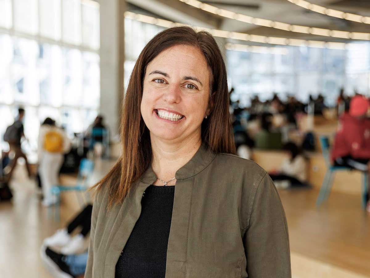 Dr. Karen Milligan