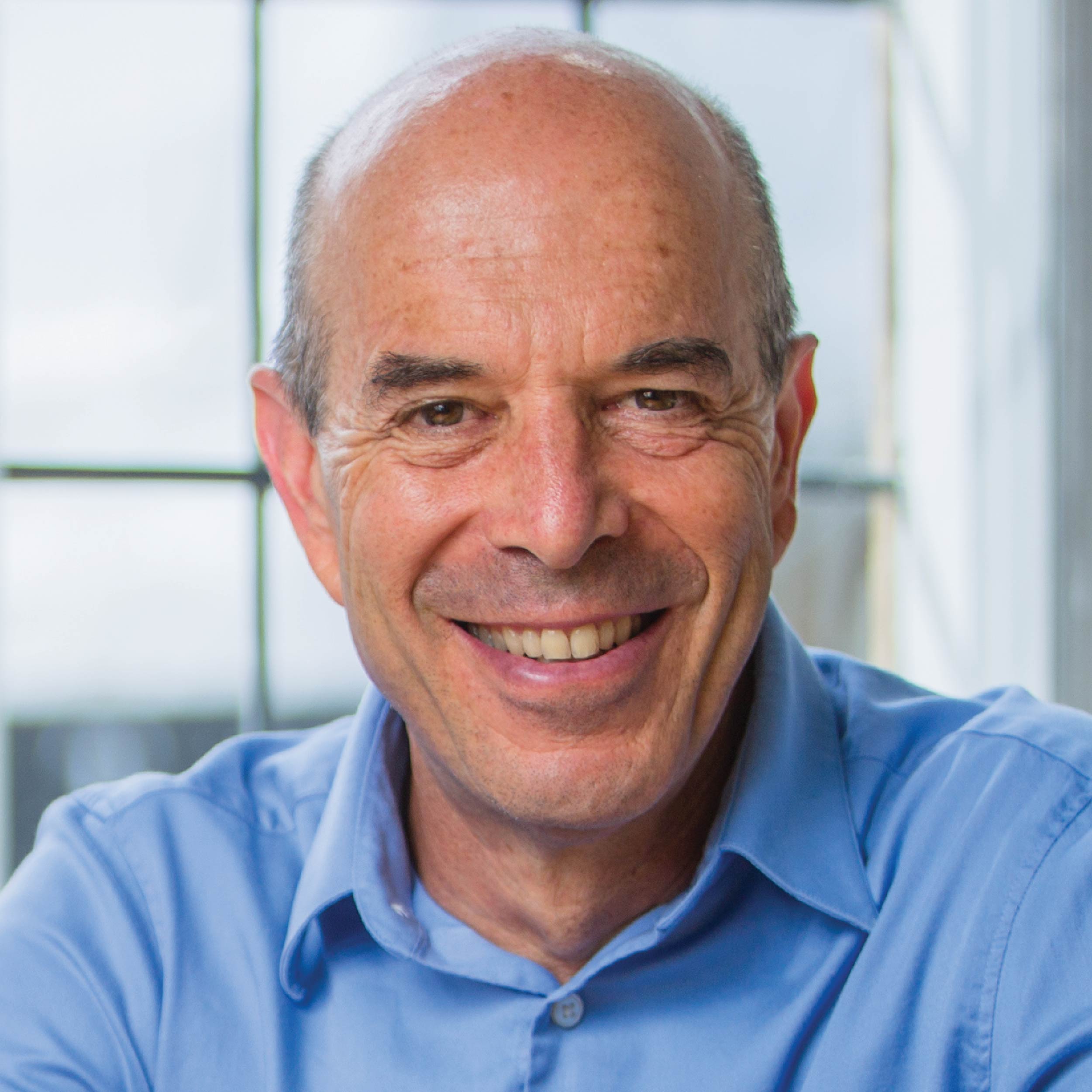 Portrait of Ian Goldin