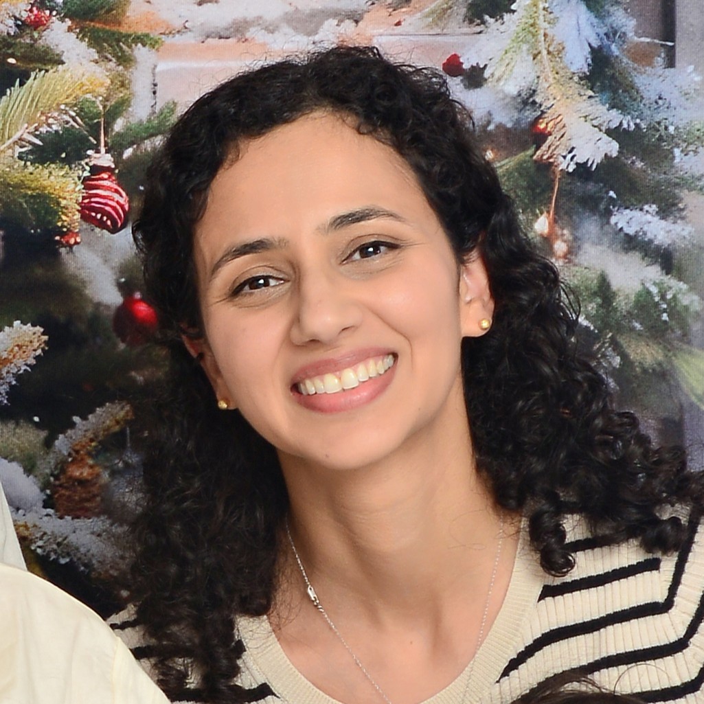Dr. Khehra's headshot