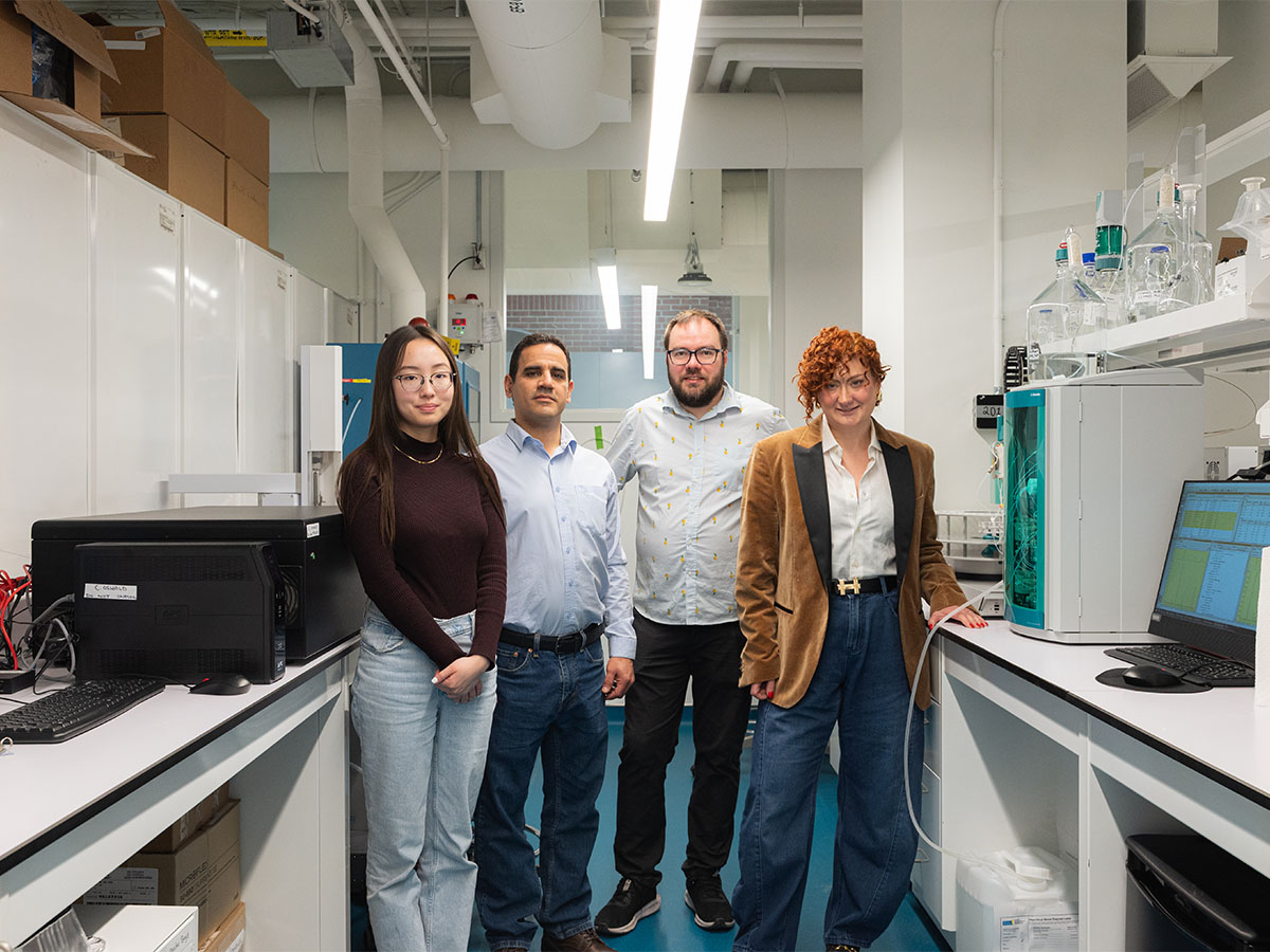 Jet Ice Research Chair Team: Jiani (Jenny) Wong, Dr. Pedro Ortiz, Dr. Ryan Hutchins, Dr. Stefania Impellizzeri