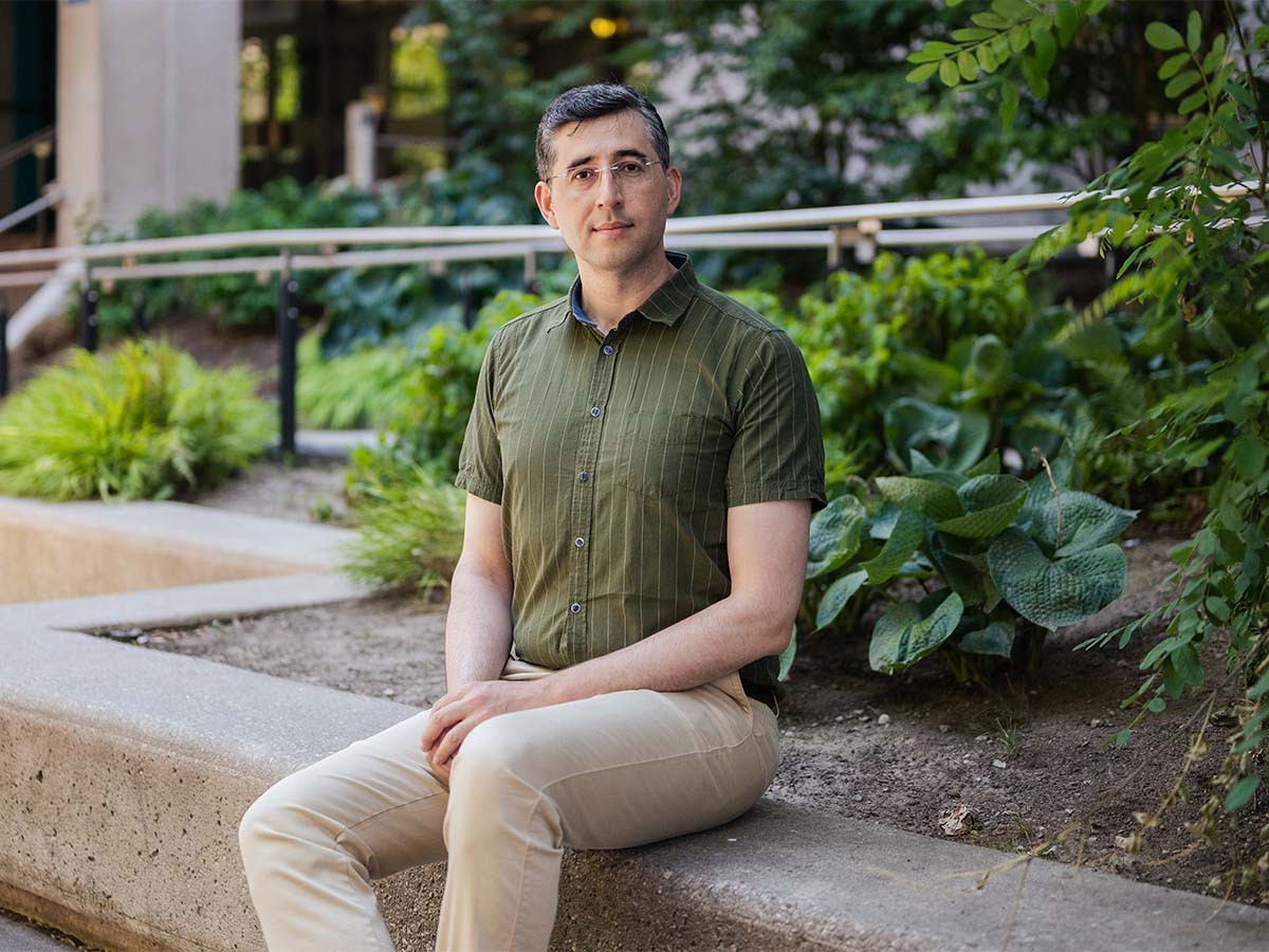 Dr. Navid Nasr Esfahani