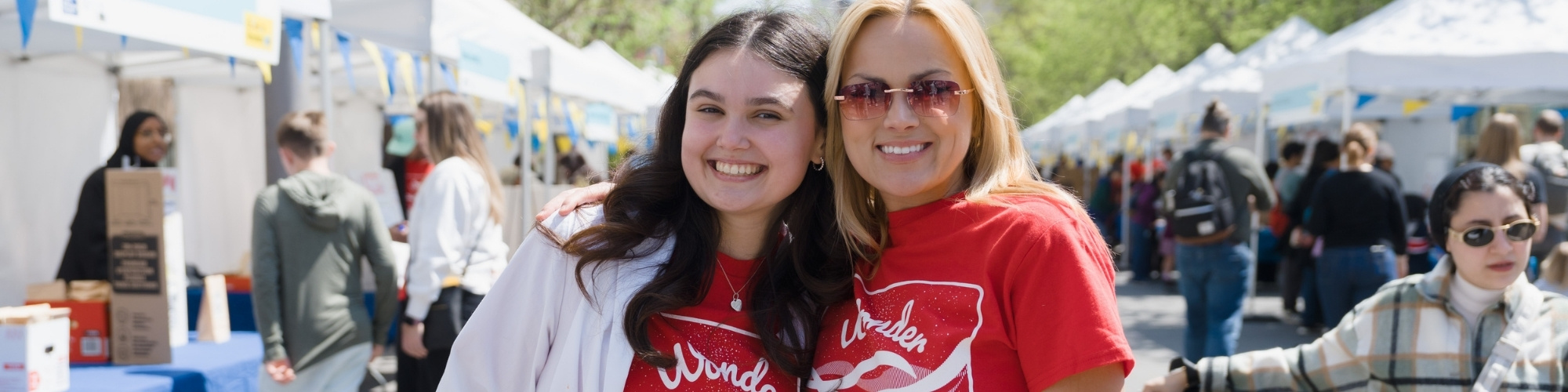 SciXchange's Indigenous Coordinator and a student volunteer at Science Rendezvous