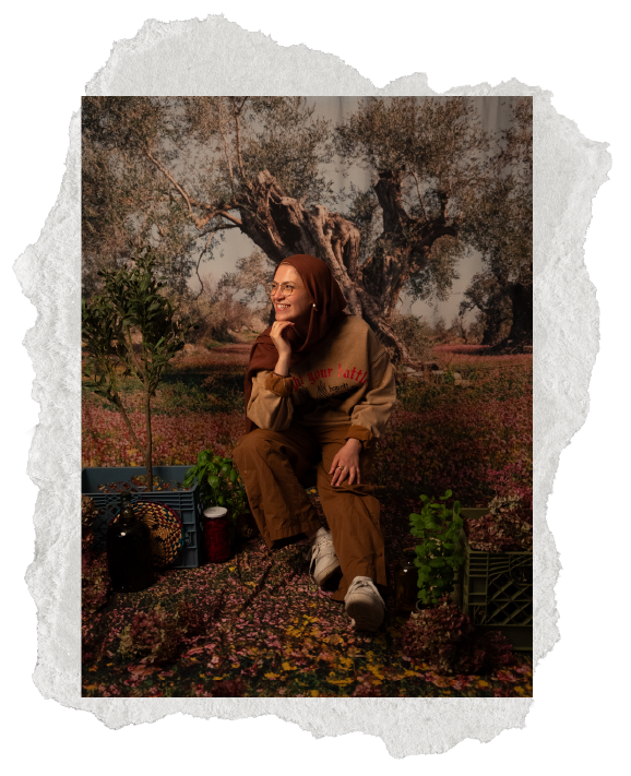 Photo of woman posing from for forest backdrop, wearing a hijab - Maysam_Ghani